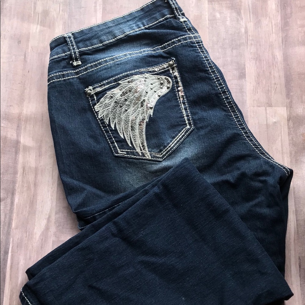 Fairly New- only Worn once- beautiful capris